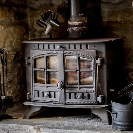 Сasa de vacaciones Water And Wildwood - The Bothy *